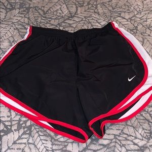 Women’s Nike Dr-Fit Medium Shorts